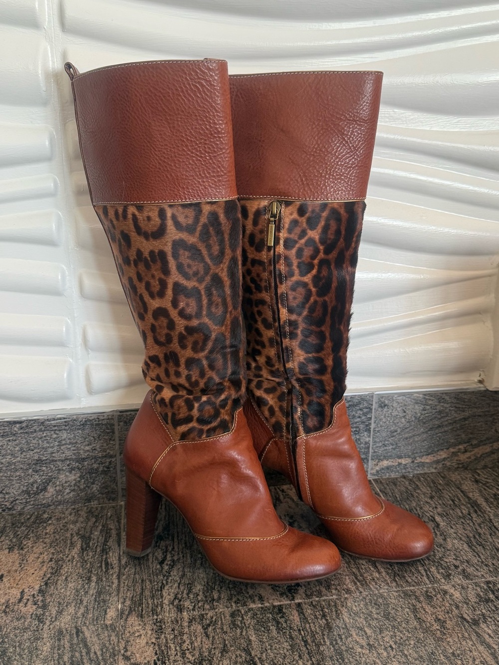 Dolce & Gabbana - Brown Leather and Leopard Knee-High Heeled Boots - Miss Exotic - Picture 2 of 11